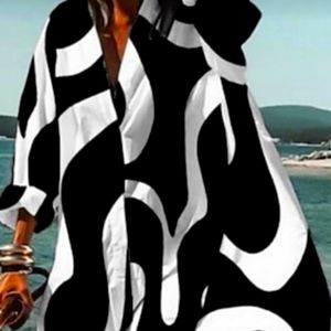 Women's XXL beautiful dress 100 percent polyester.Blk and white.